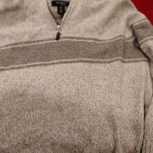 Italian Wool two toned gray sweater with 1/4 zip up from Gianetti size XL